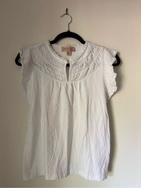 Philosophy Delicate White Embroidered Ruffle Sleeve Top